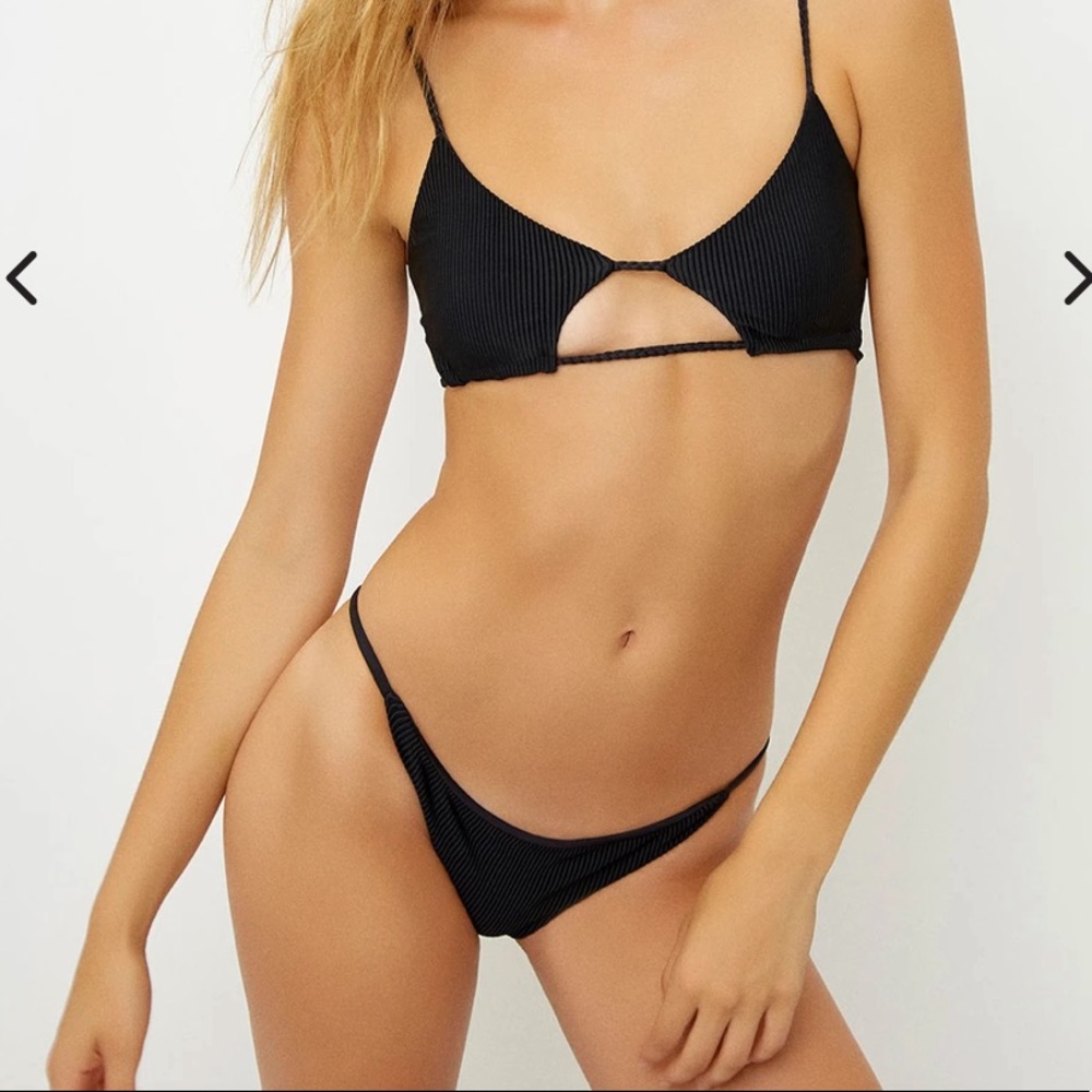 Frankie’s bikinis black ribbed bikini bottoms